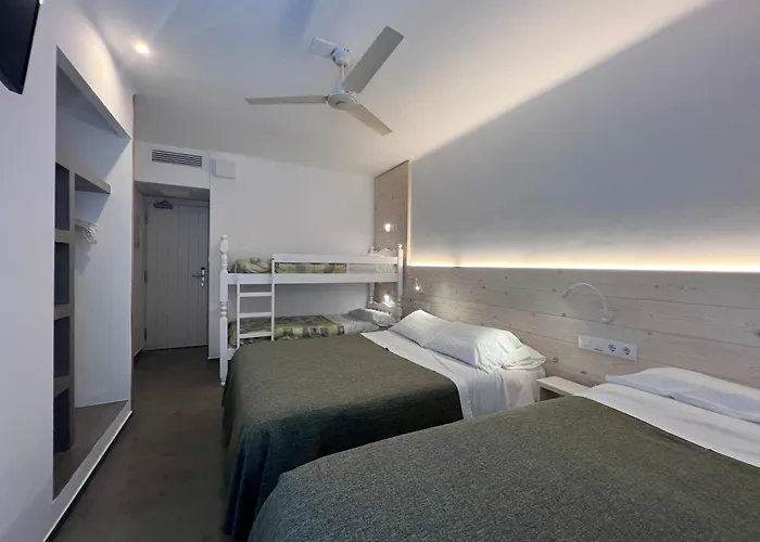 Hostal Rom Familiar