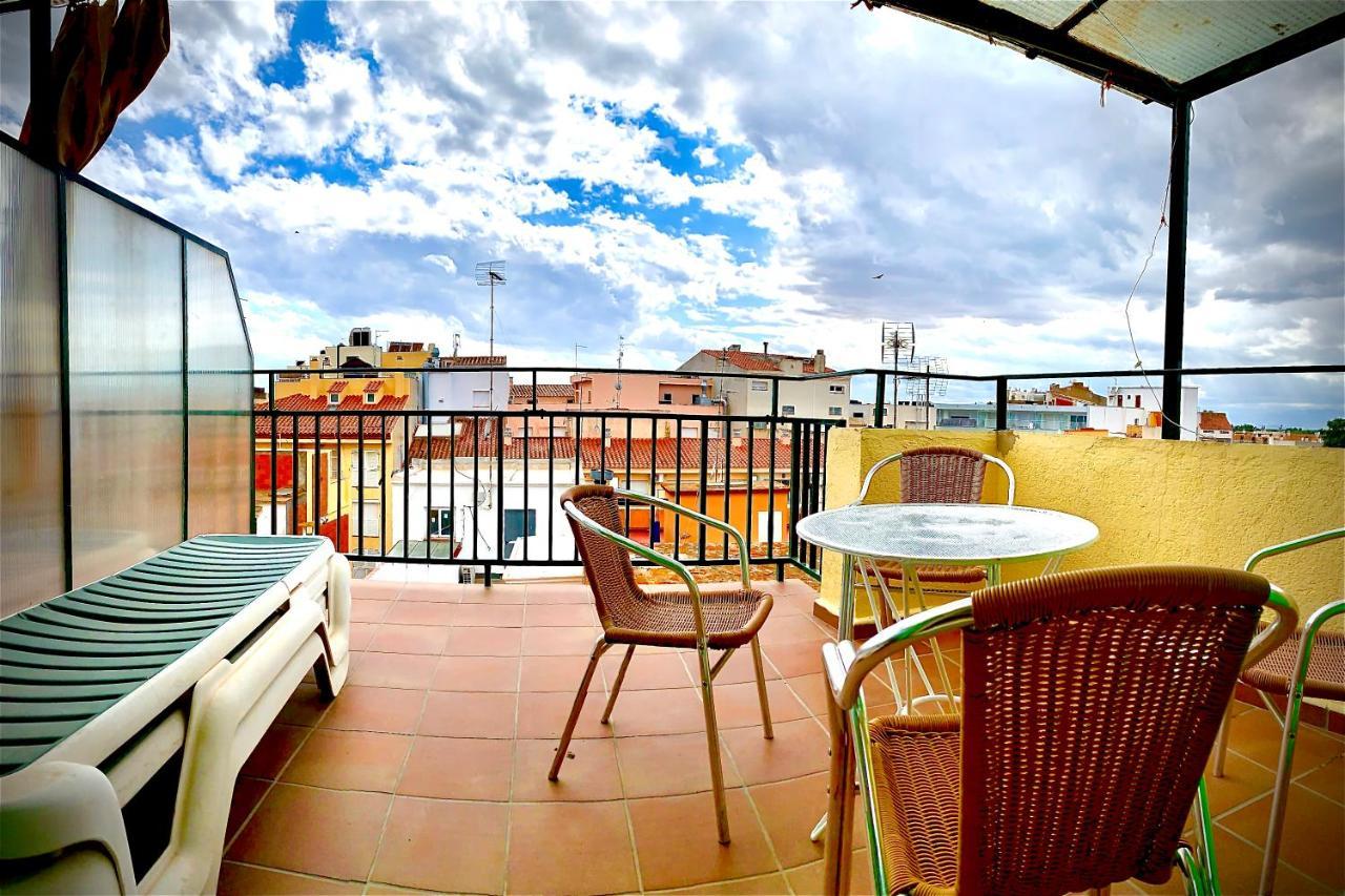 Hotel Rom Familiar Rosas