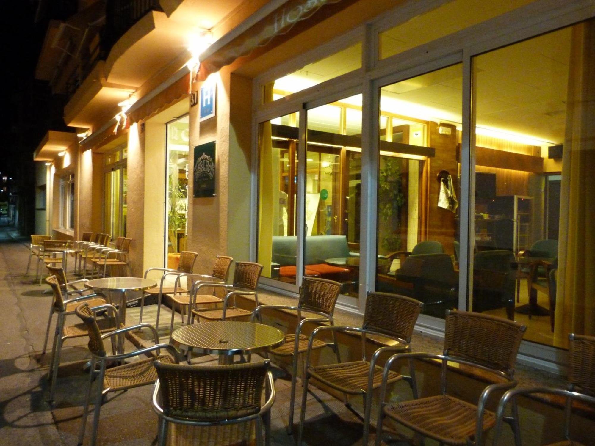 Hotel Rom Familiar Rosas